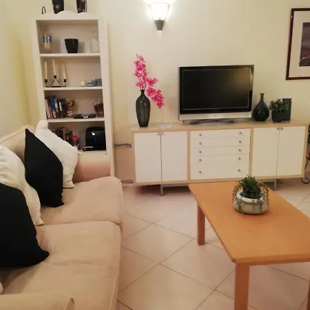 Ninita House-vila Da Praia - אלבור